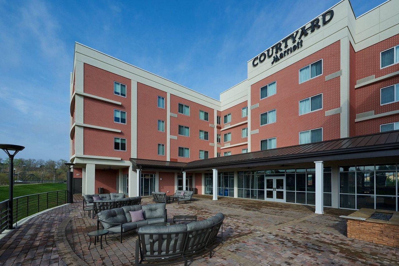 Courtyard Rome Riverwalk Exterior photo